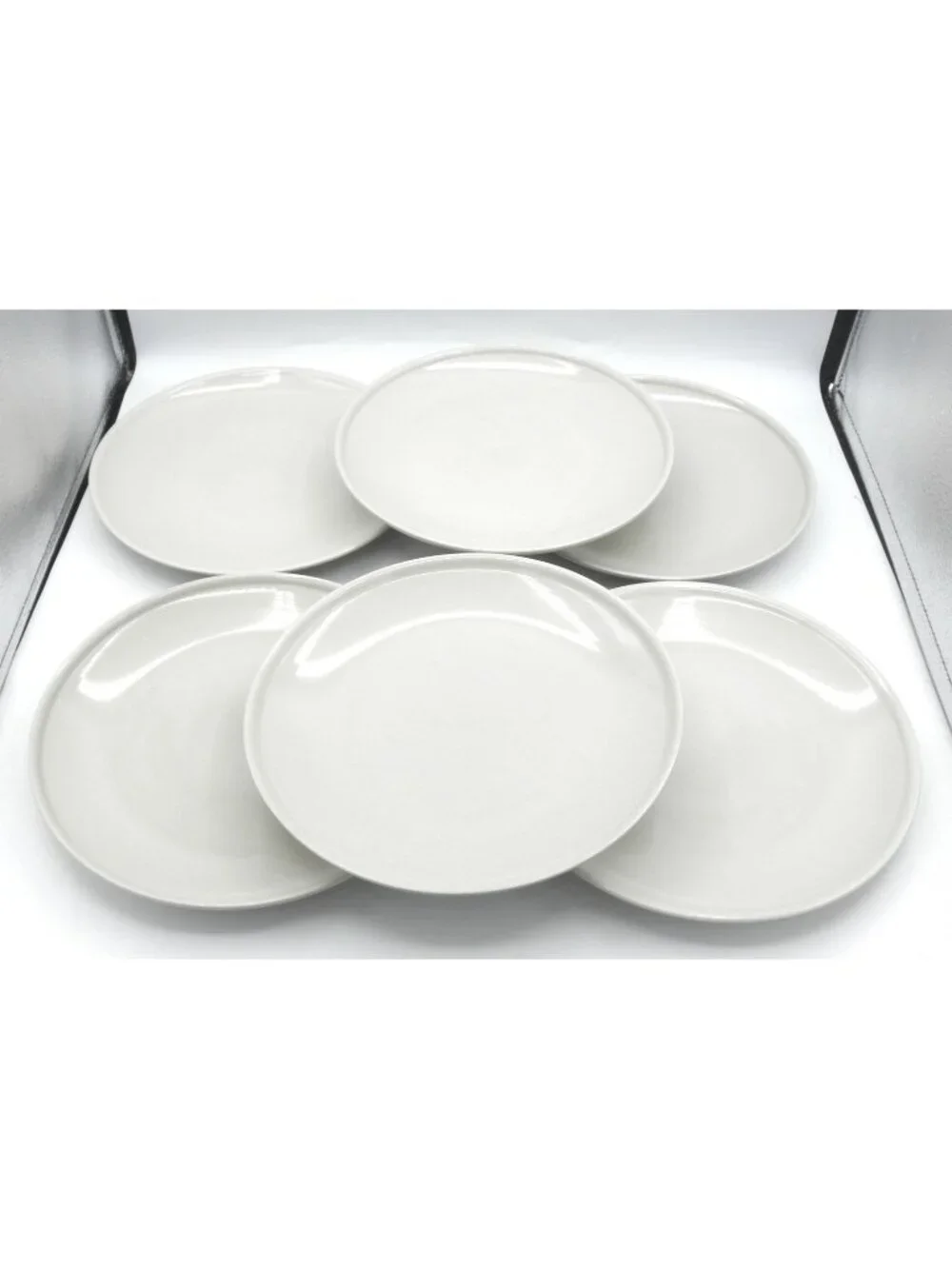 SET OF 6 - IKEA  9 inch Glossy Beige Luncheon/Salad Plates Maria Vinka 10866.